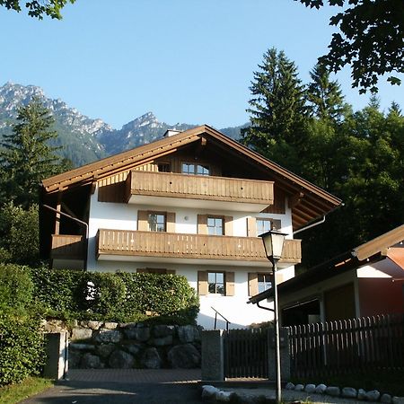 Ferienwohnung Almhuettenweg Dreitorspitze Garmisch-Partenkirchen Eksteriør bilde